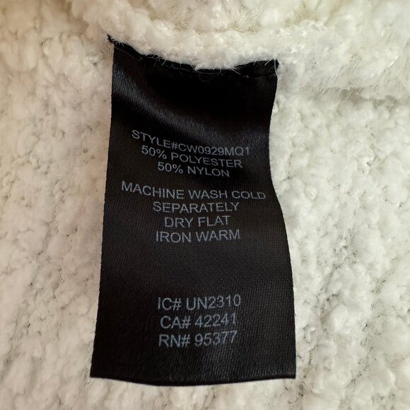 Sanctuary Bliss Cozy Soft V-Neck Pullover Sweater - Picture 2 of 4